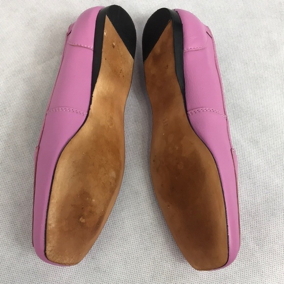 Array Loafers size 6 1/2
Good condition - Picture 4 of 8